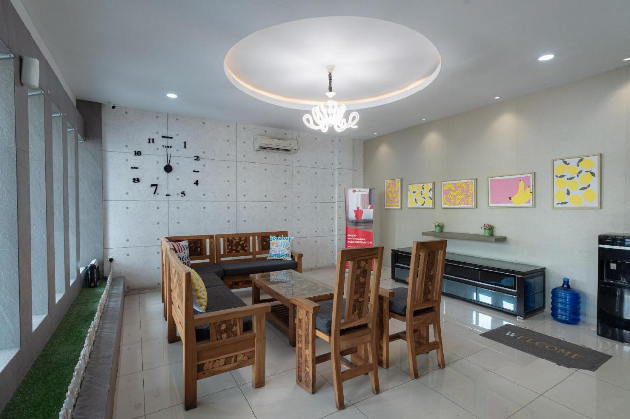 Reddoorz At Nagoya Indah Batam Ξενοδοχείο Εξωτερικό φωτογραφία